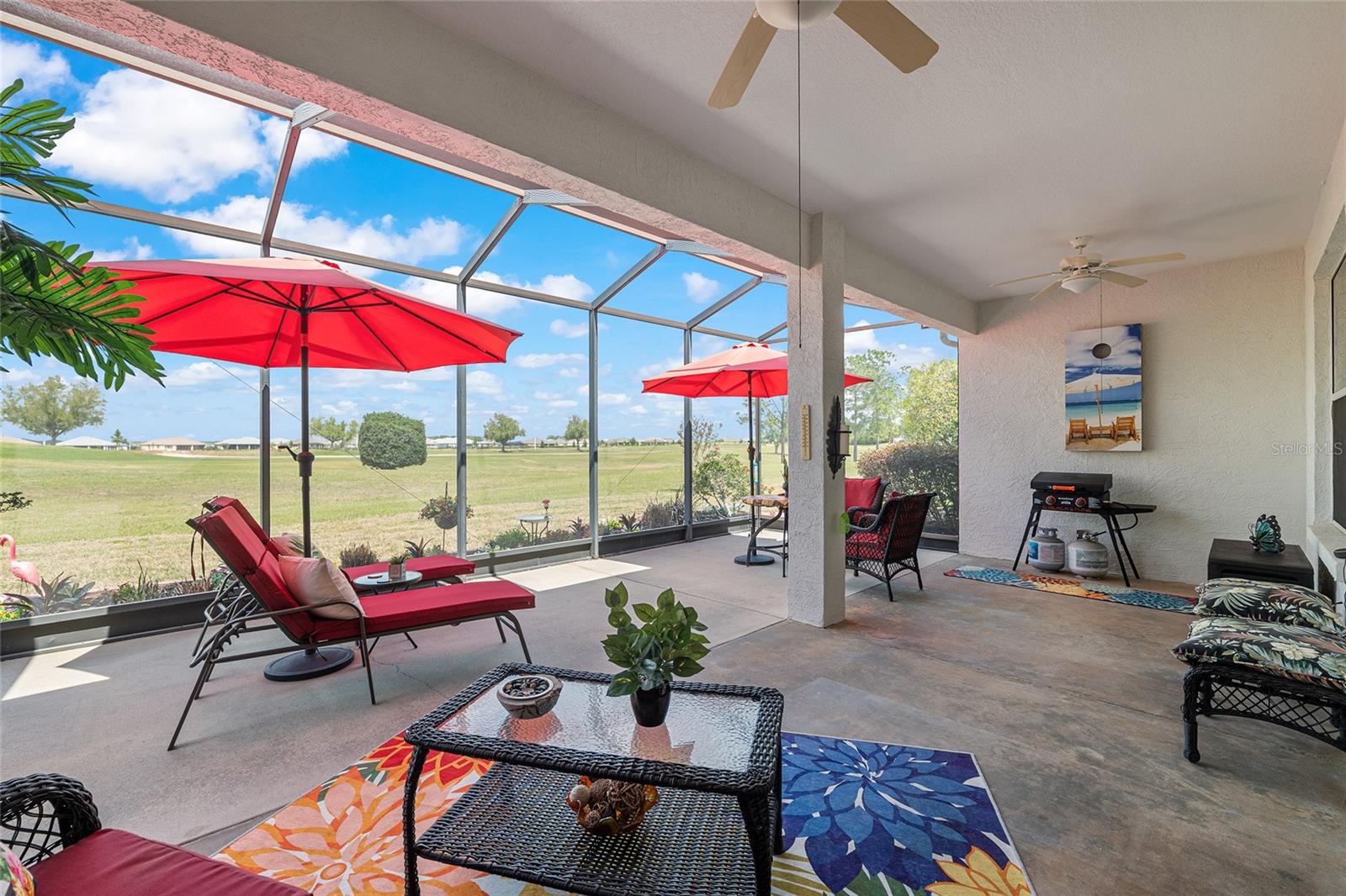 ON TOP OF THE WORLD - Residential