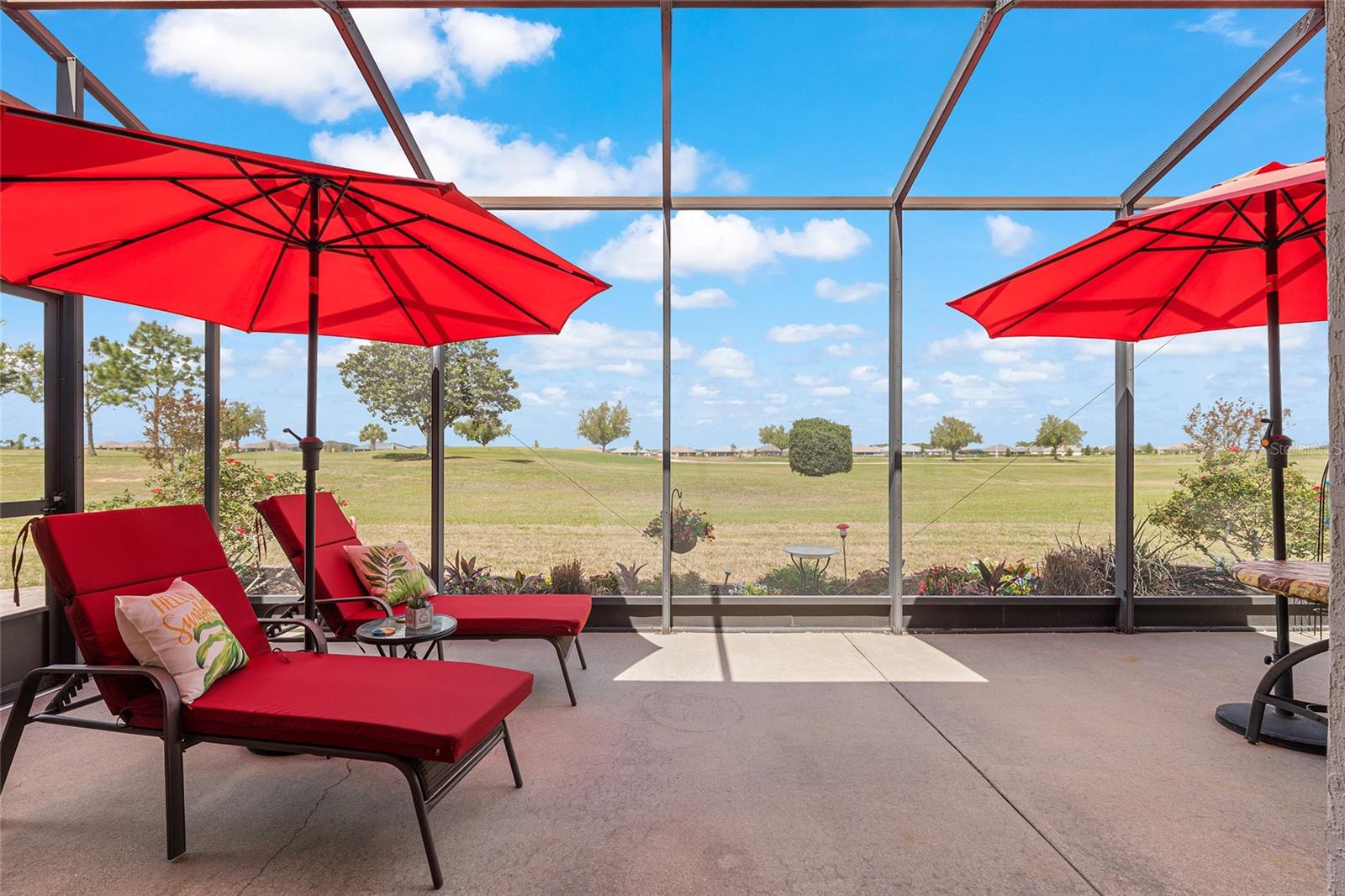 ON TOP OF THE WORLD - Residential