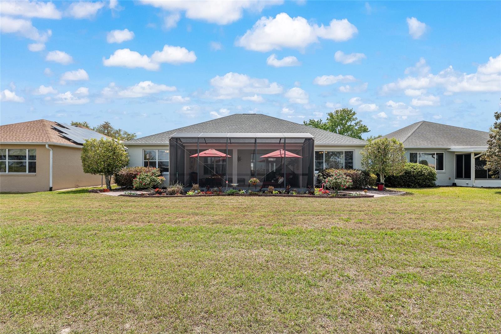 ON TOP OF THE WORLD - Residential