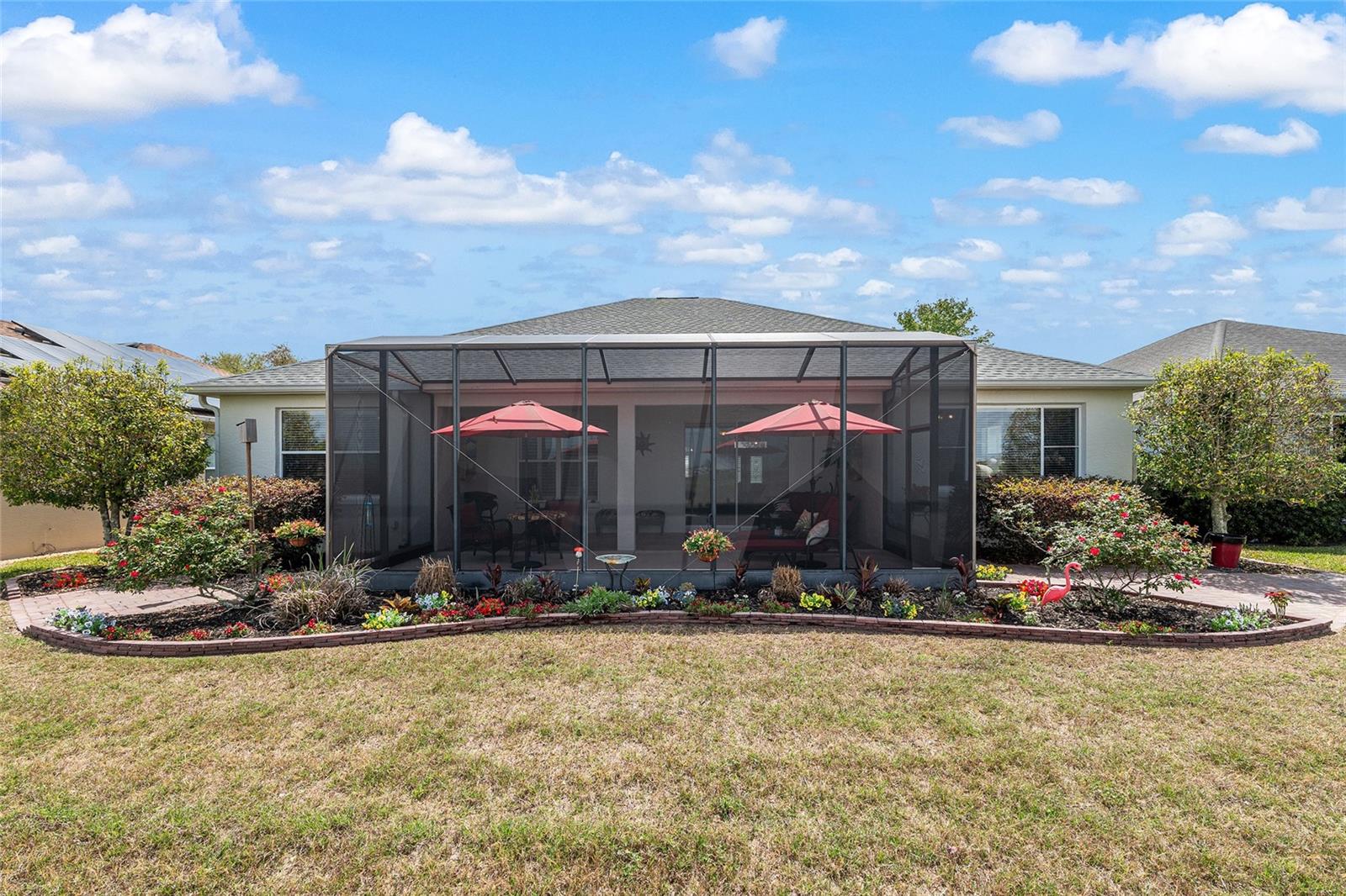 ON TOP OF THE WORLD - Residential