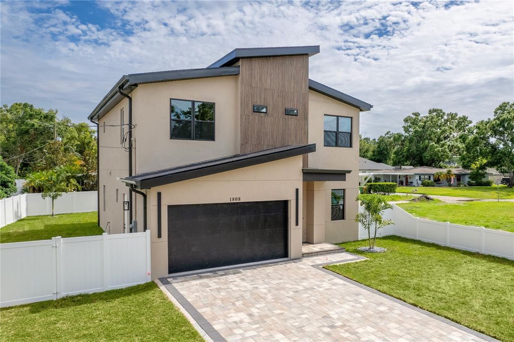 Photo of 1808 W Erna Drive, Tampa, FL 33603 (MLS # TB8402996)