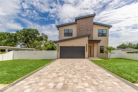 Photo of 1808 W Erna Drive, Tampa, FL 33603 (MLS # TB8402996)