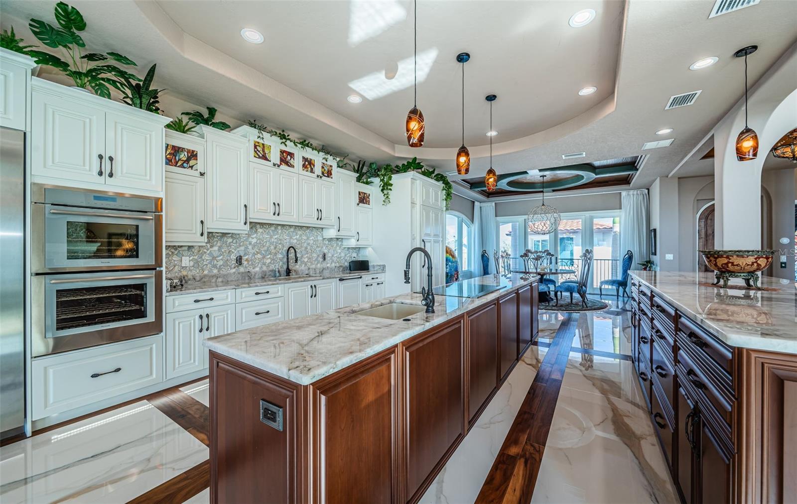 LONE PALM BEACH 2ND ADD - Residential