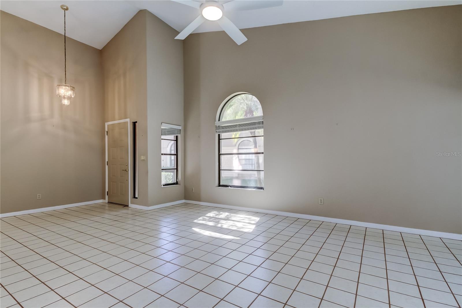 WESTCOTT SQUARE - Residential