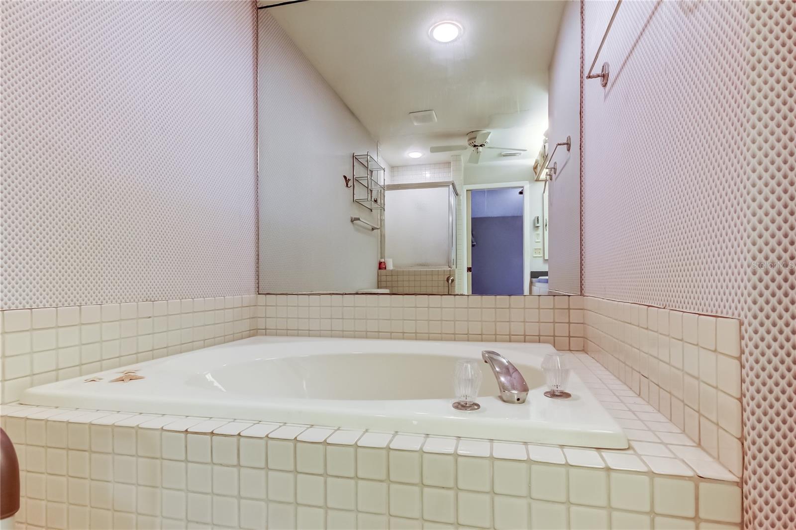 WESTCOTT SQUARE - Residential