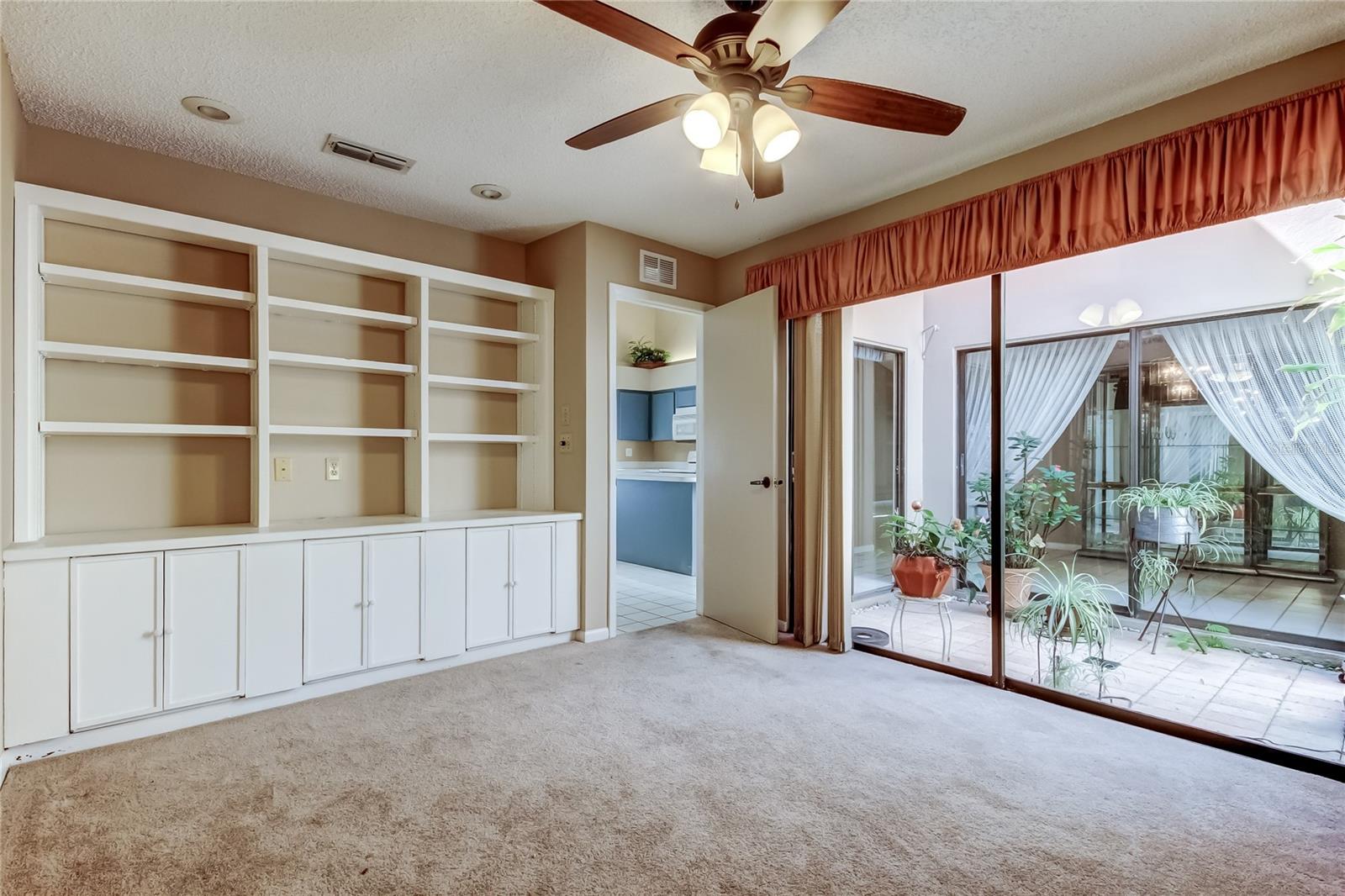 WESTCOTT SQUARE - Residential