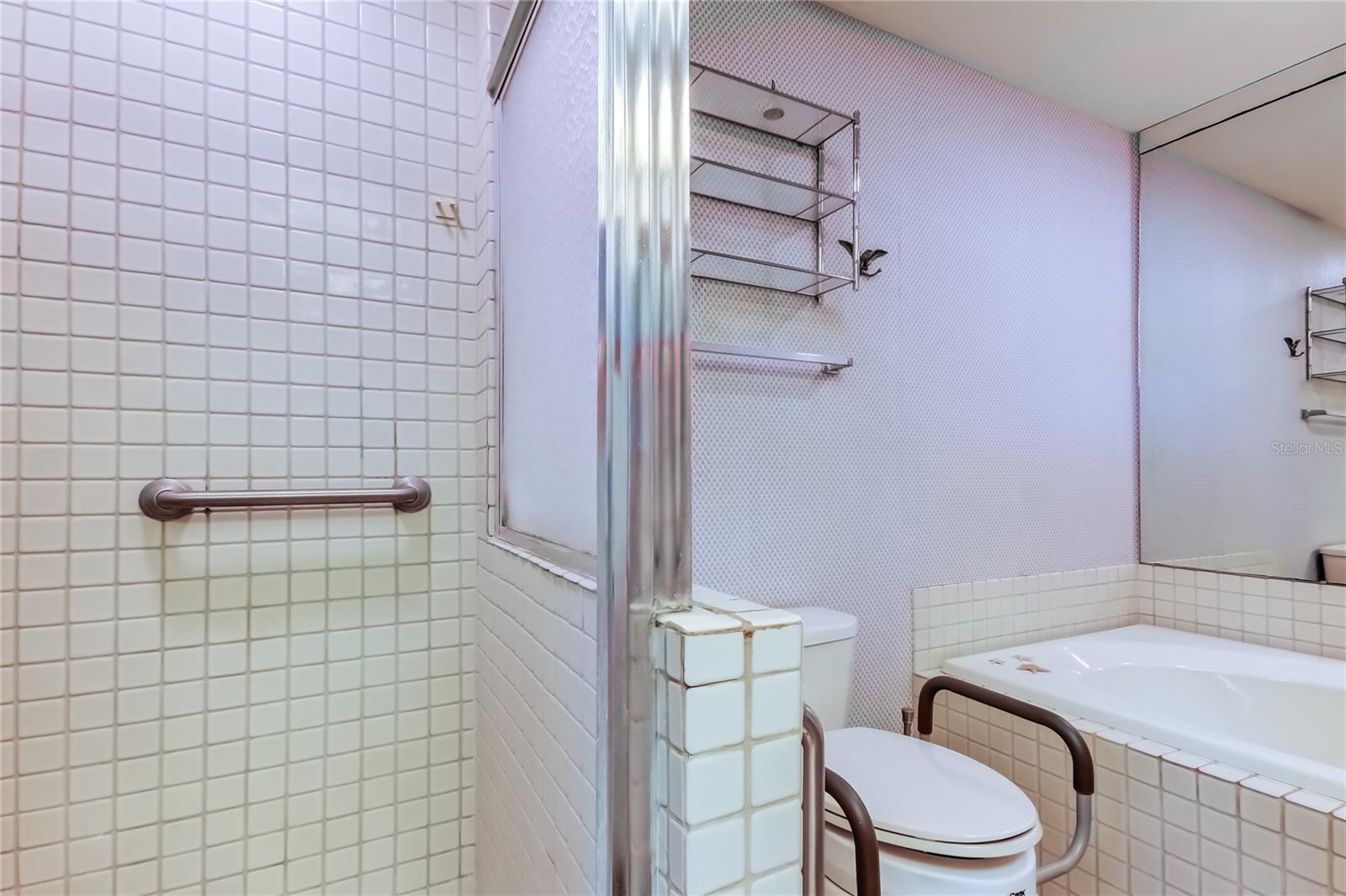 WESTCOTT SQUARE - Residential