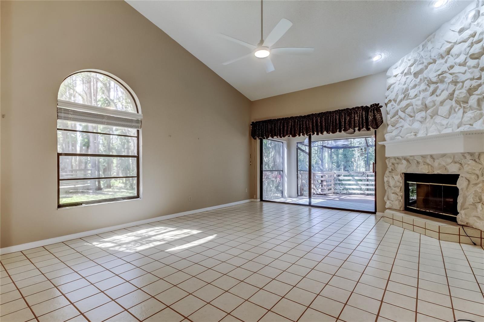 WESTCOTT SQUARE - Residential