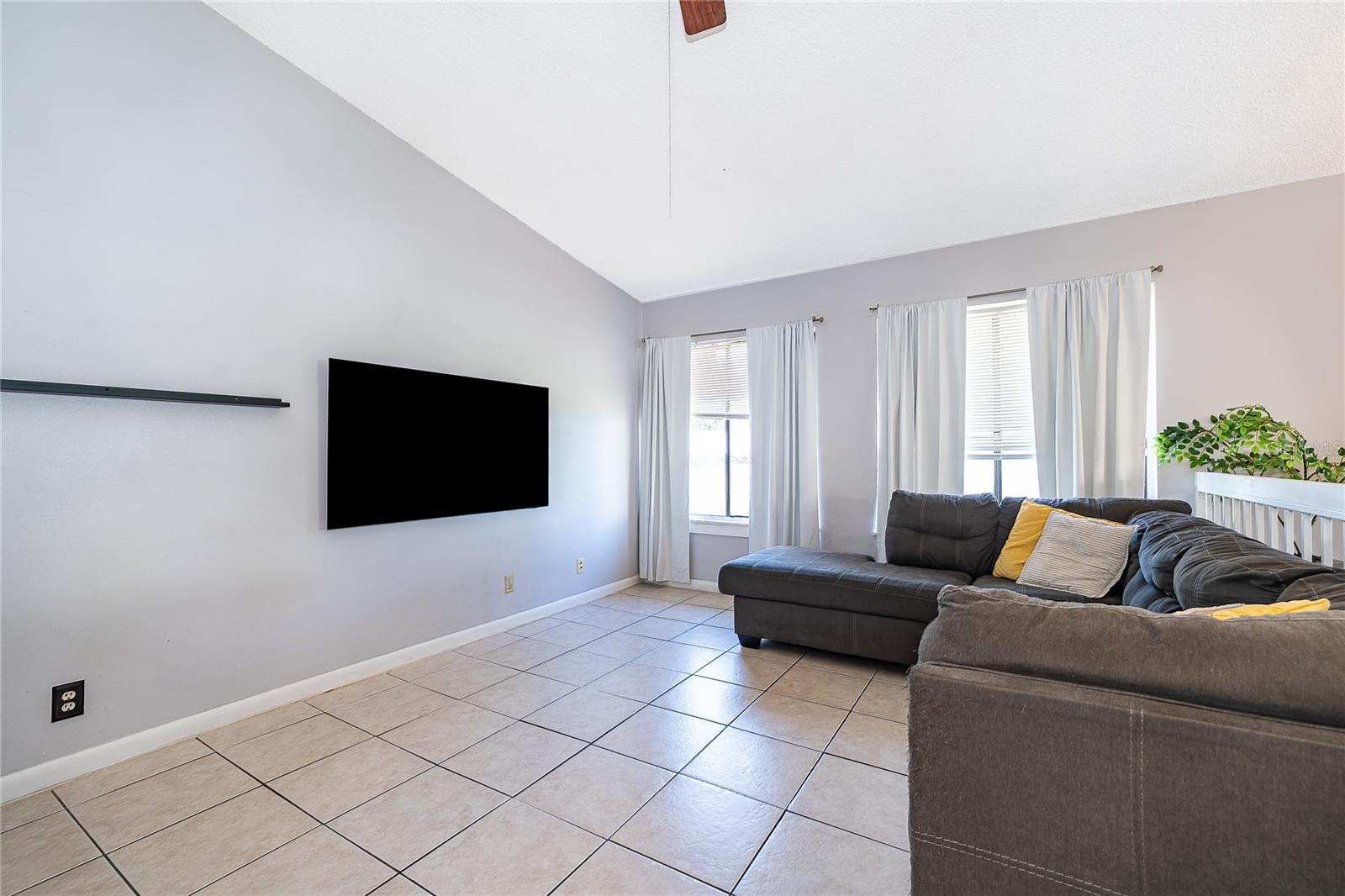 POINCIANA VILLAGE 1 NBHD 3 SOUTH - Residential