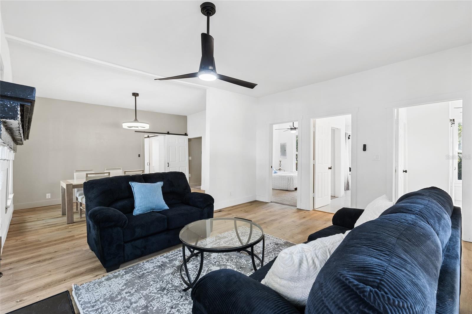 ORIGINAL WALDO - Residential