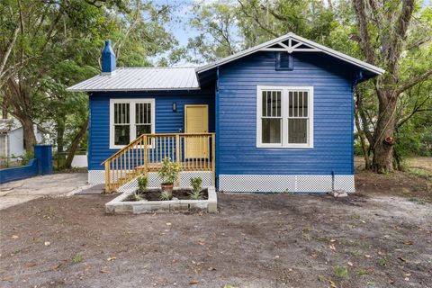 Photo of 14727 NE 142nd Street, Waldo, FL 32694 (MLS # GC534173)