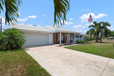 A home in SARASOTA