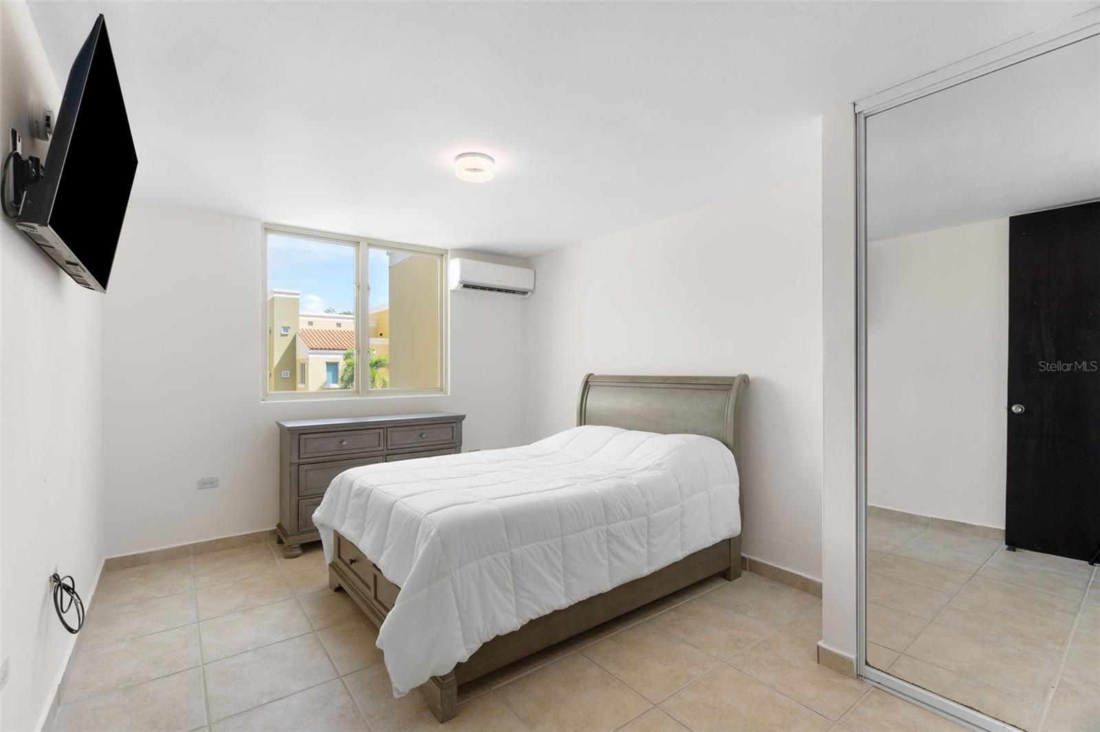 AQUABELLA - Residential