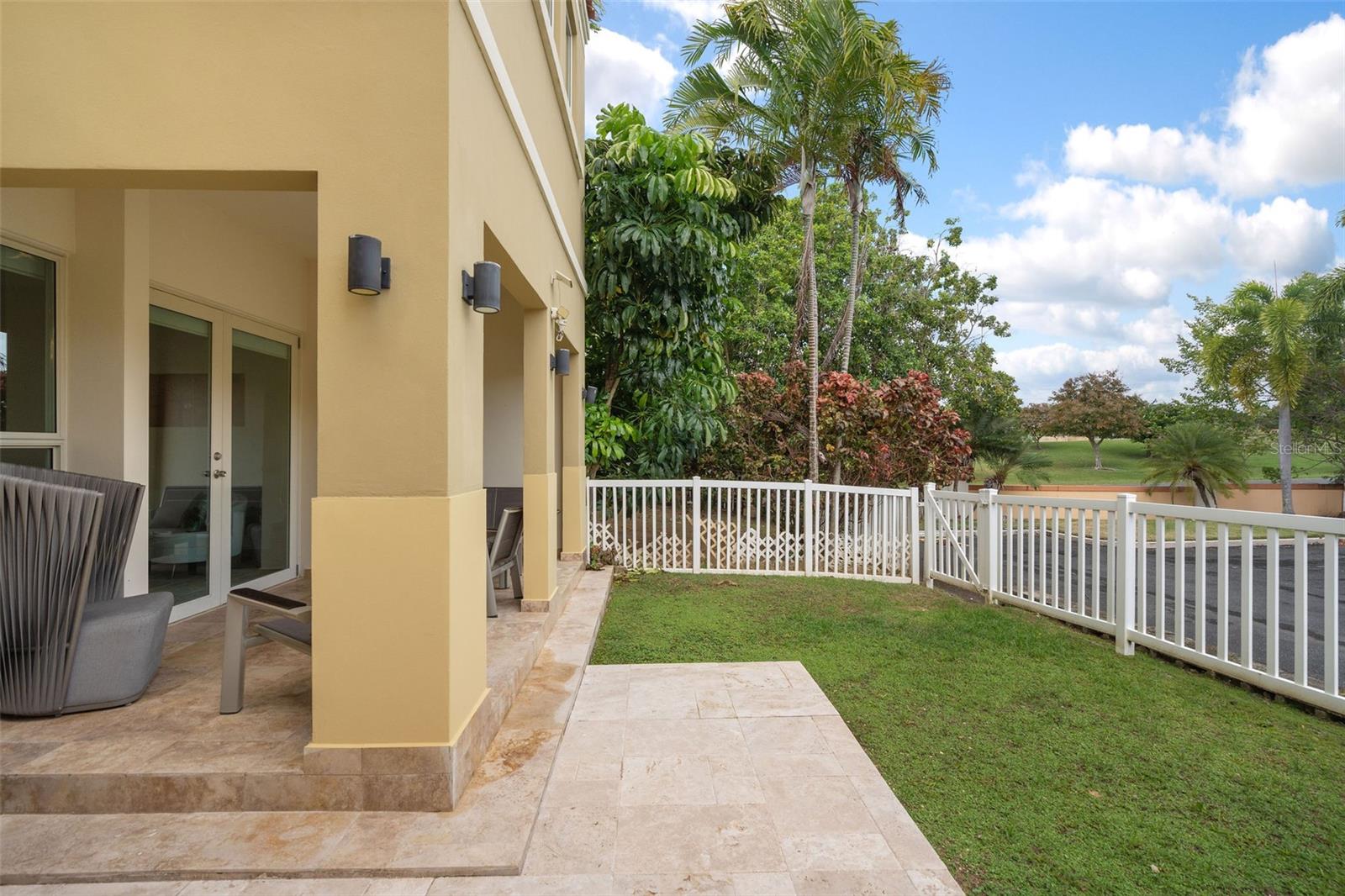 AQUABELLA - Residential