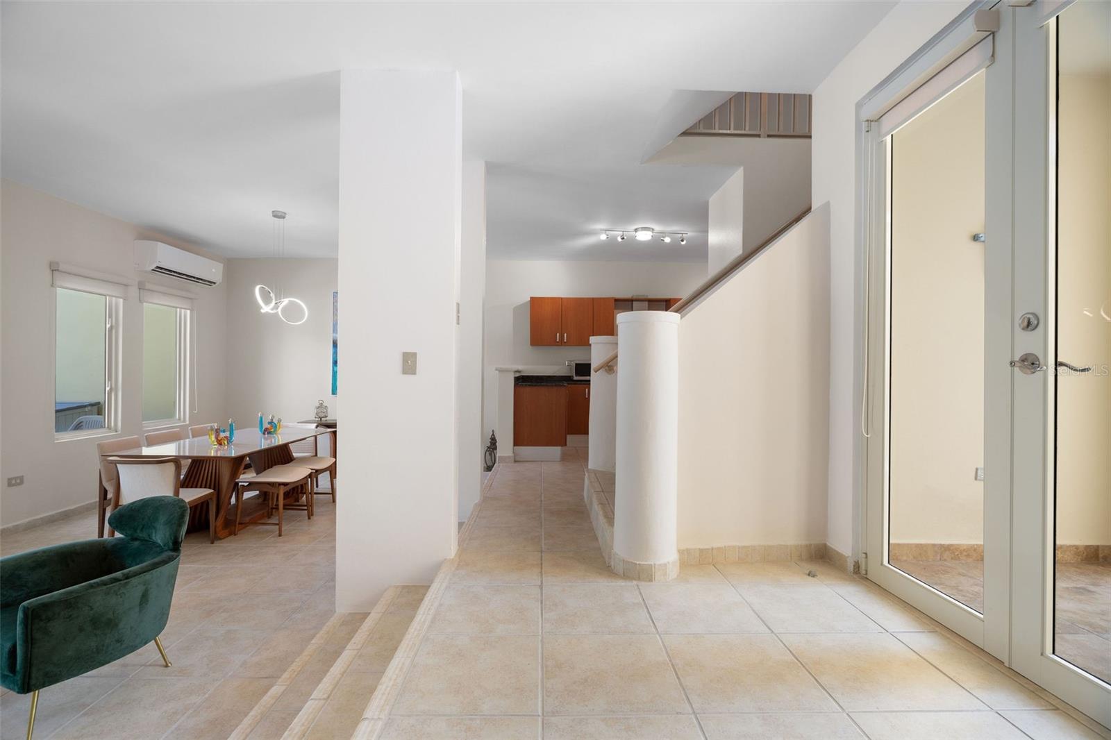 AQUABELLA - Residential