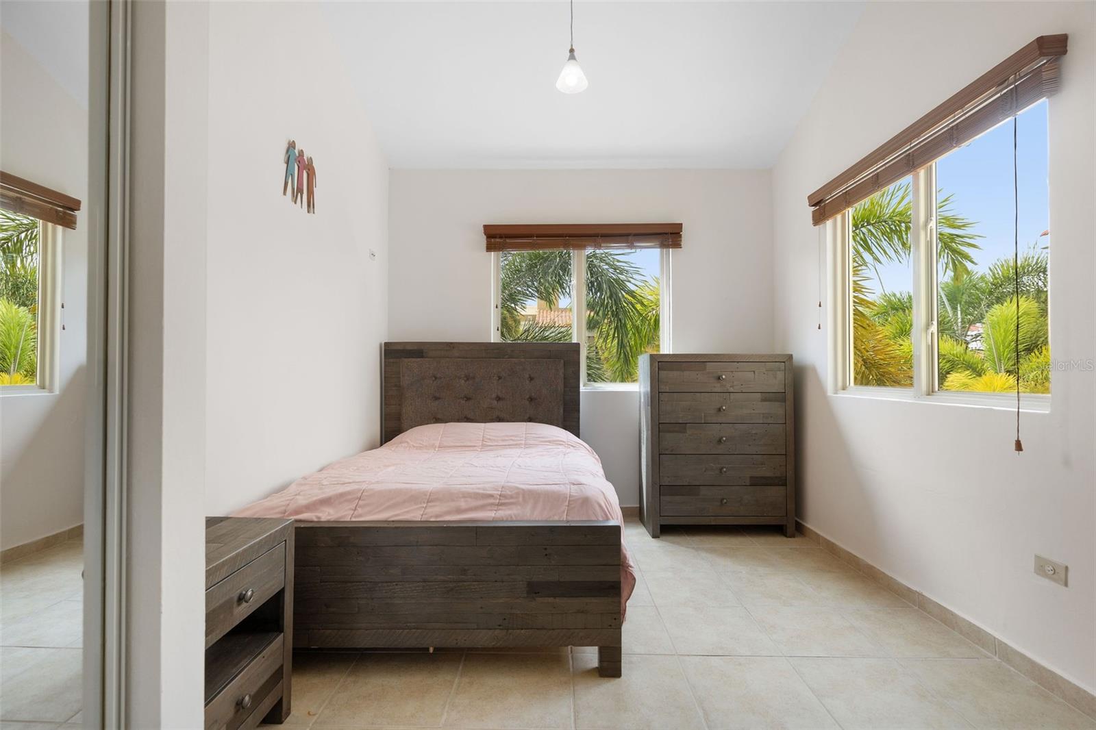 AQUABELLA - Residential