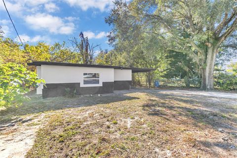 A home in APOPKA