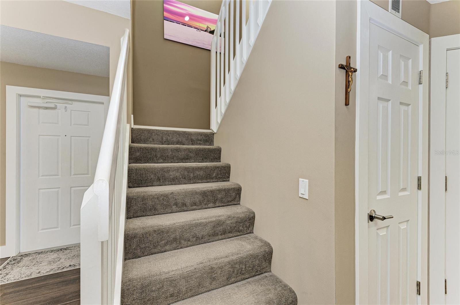 VILLAGEWALK - Residential