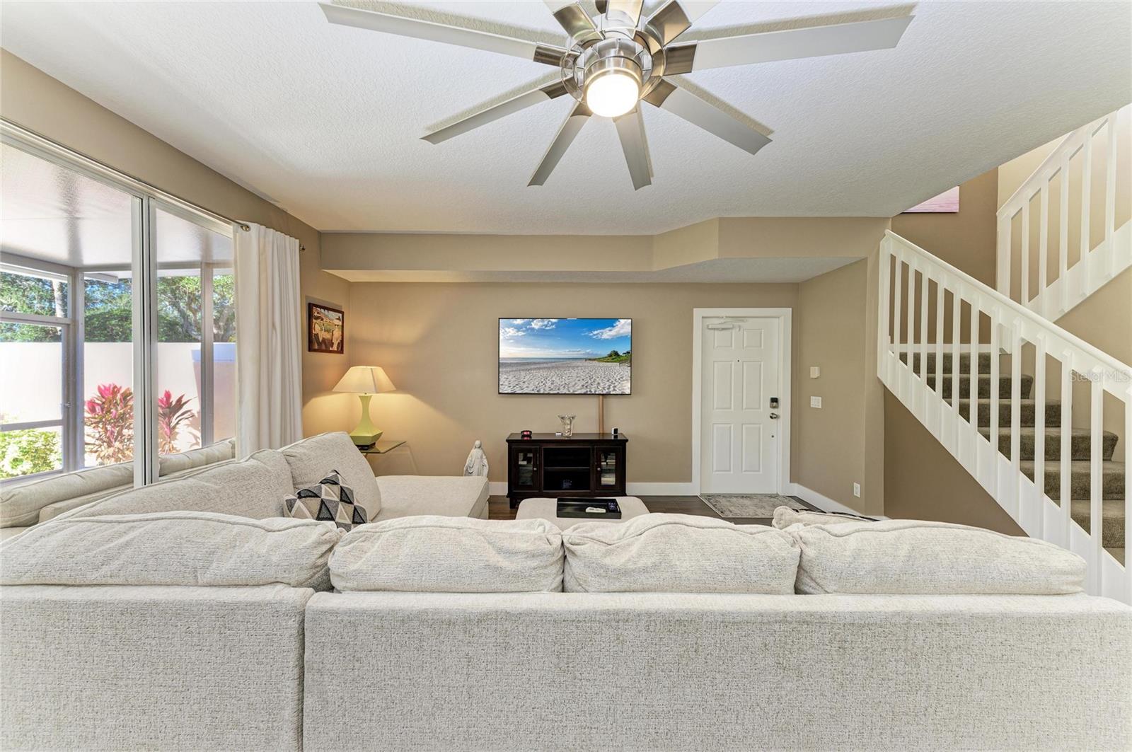 VILLAGEWALK - Residential