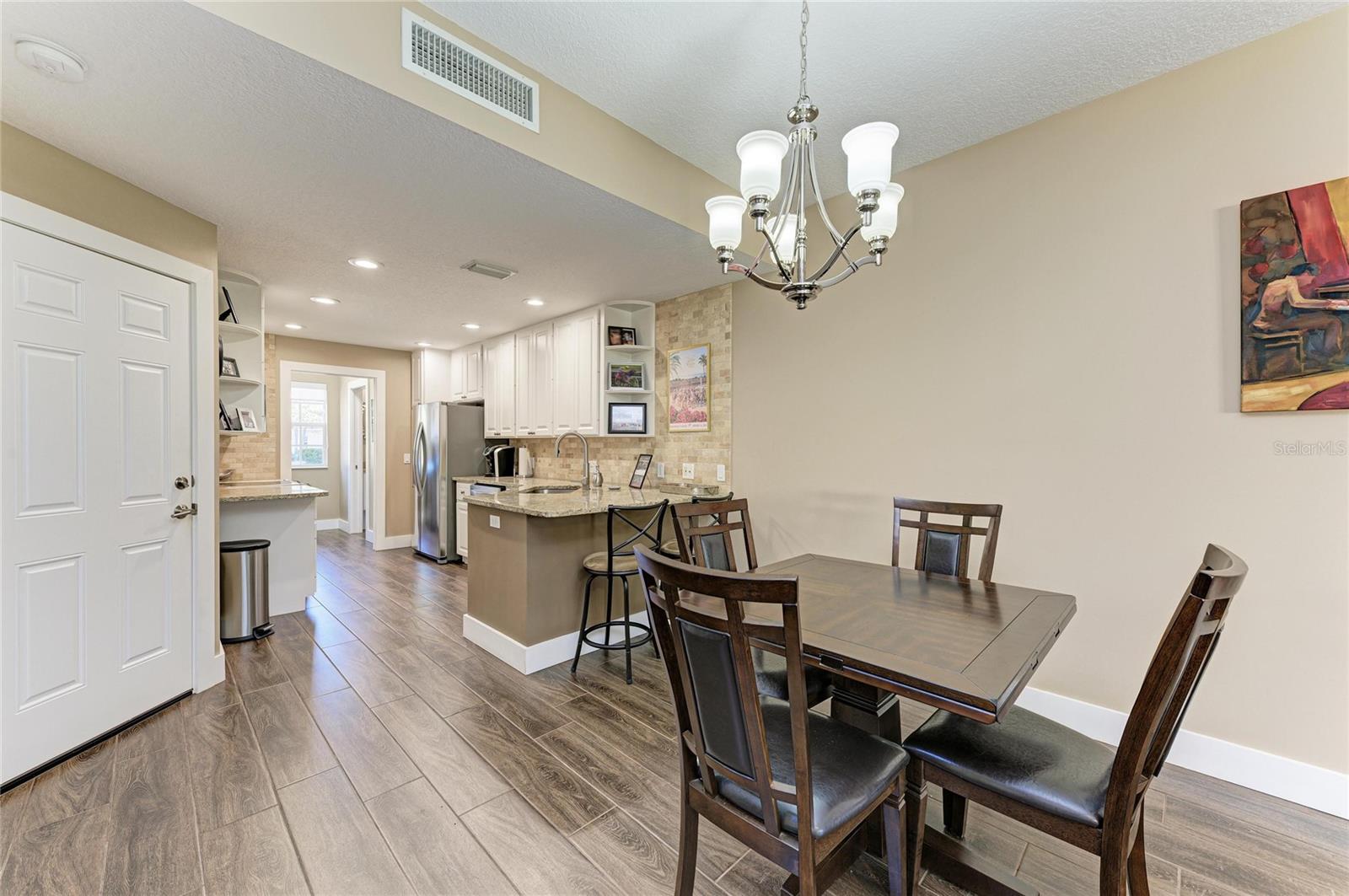 VILLAGEWALK - Residential