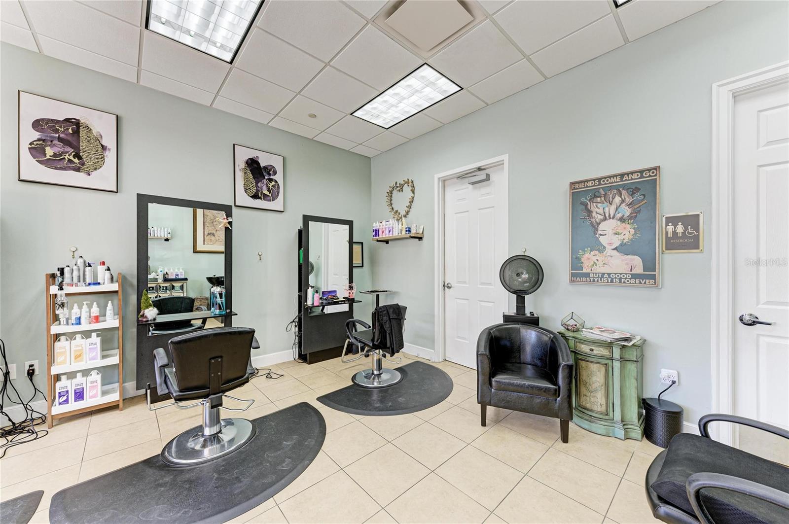 VILLAGEWALK - Residential