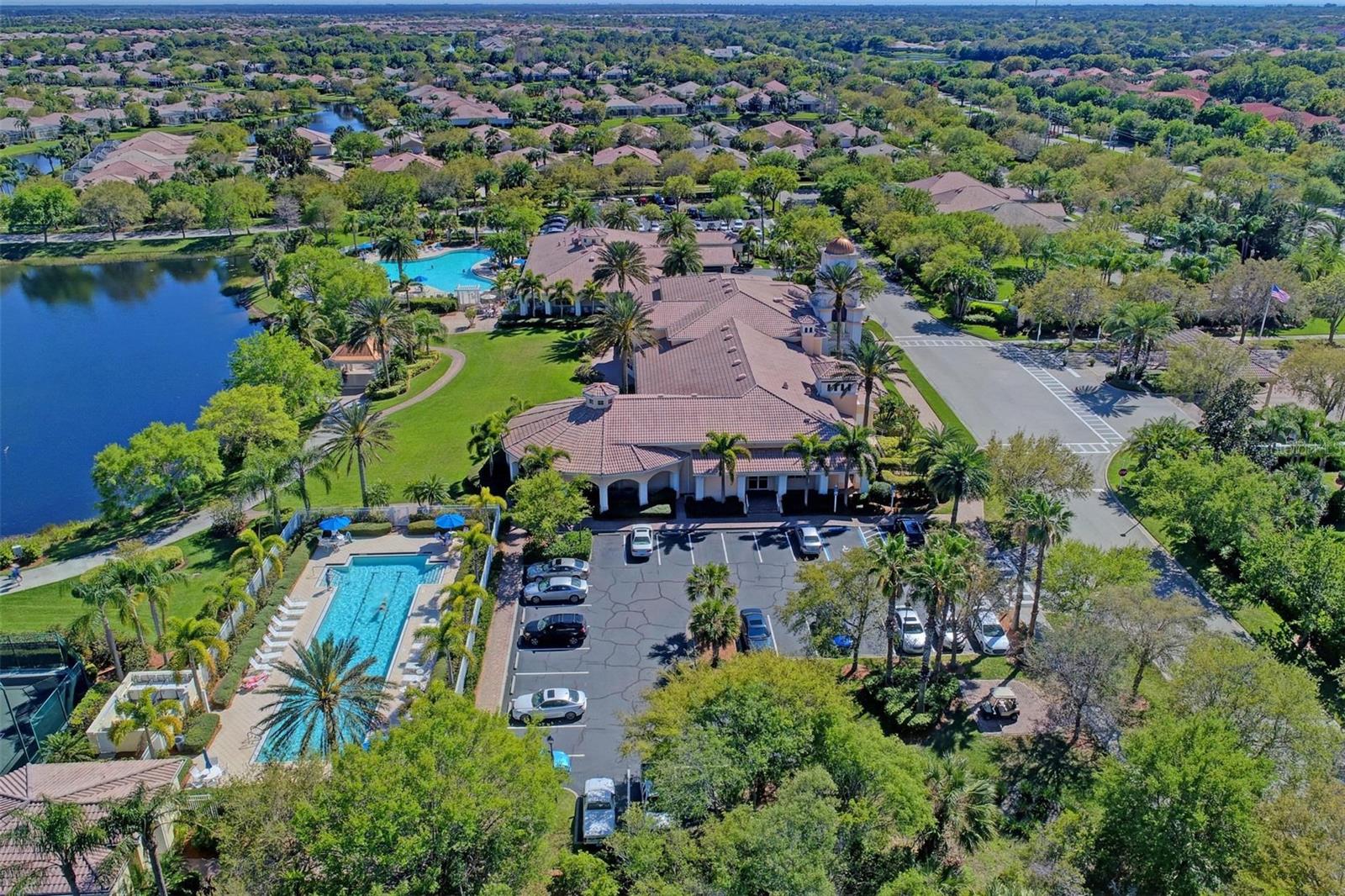 VILLAGEWALK - Residential