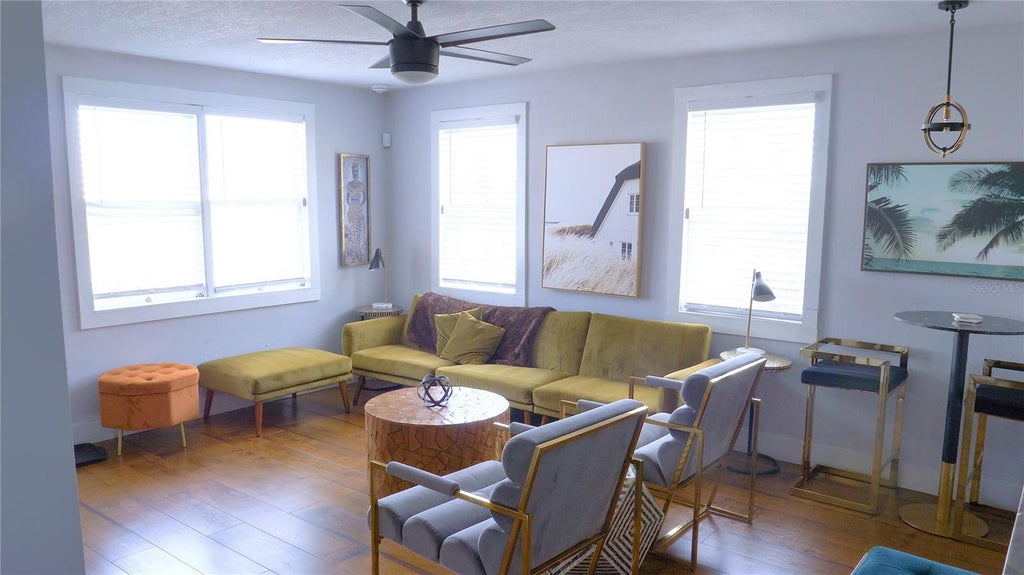 Photo of 121 N Hollywood Avenue, Daytona Beach, FL 32118 (MLS # O6436270)