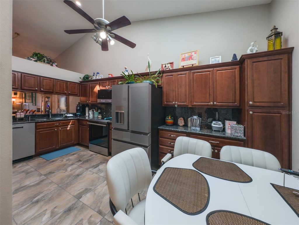 Photo of 39650 Us Hwy 19 N, Tarpon Springs, FL 34689 (MLS # TB8472477)