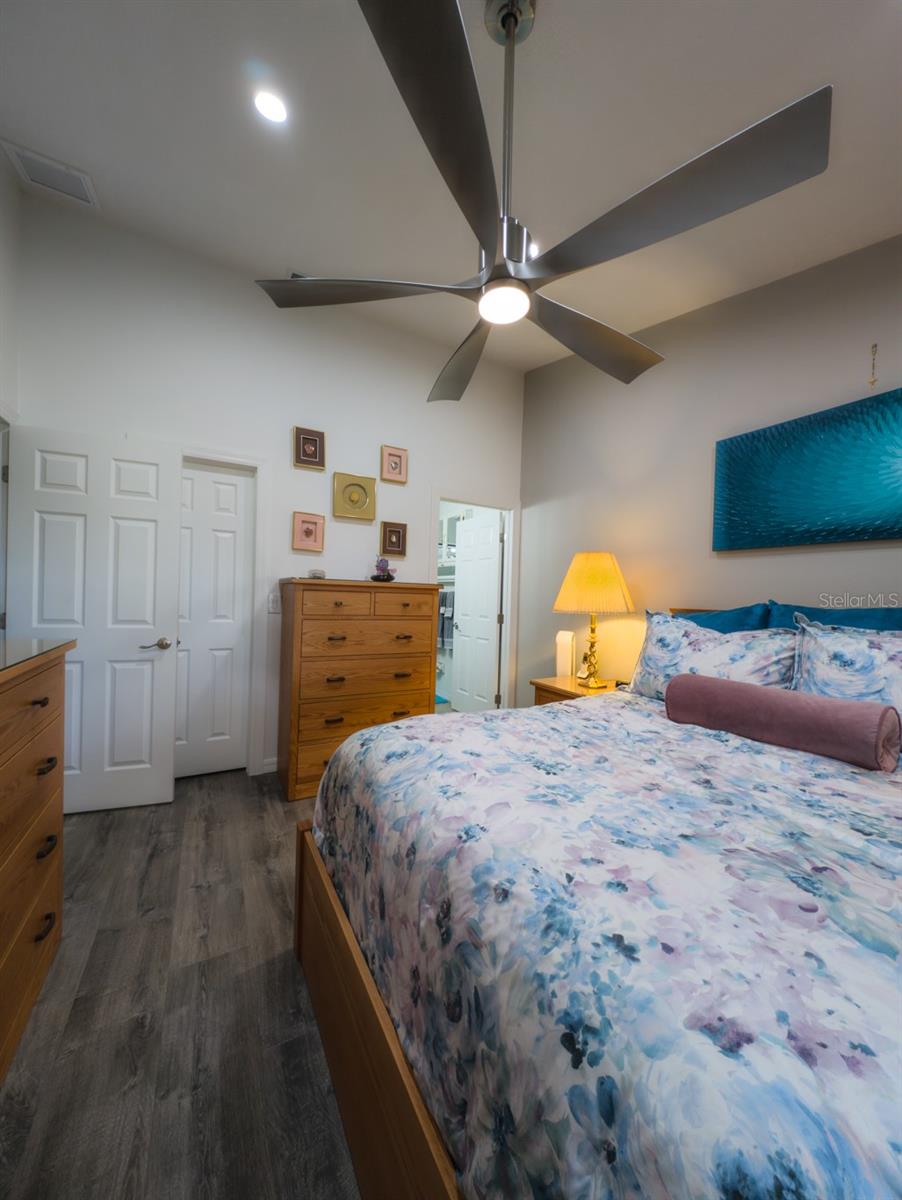 WOODS AT ANDERSON PARK - Residential