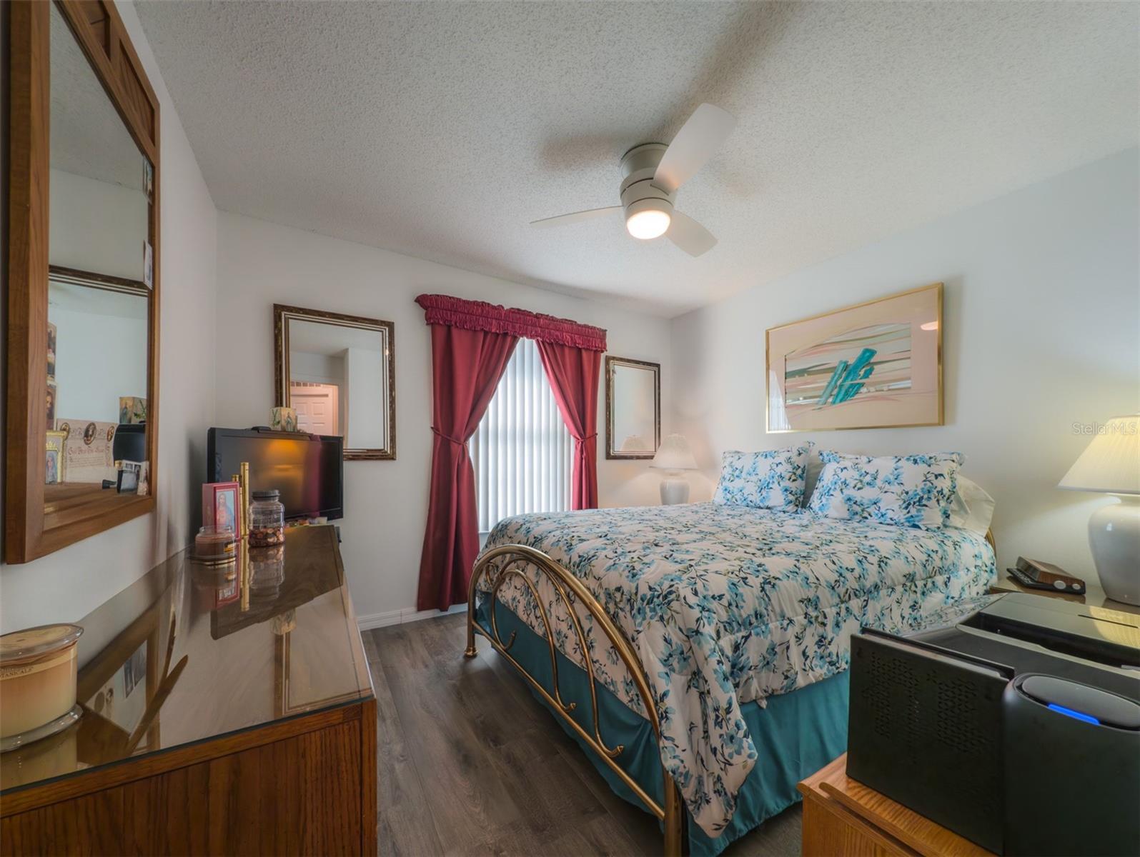 WOODS AT ANDERSON PARK - Residential