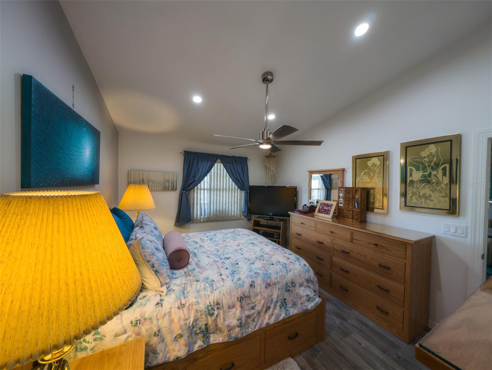 WOODS AT ANDERSON PARK - Residential