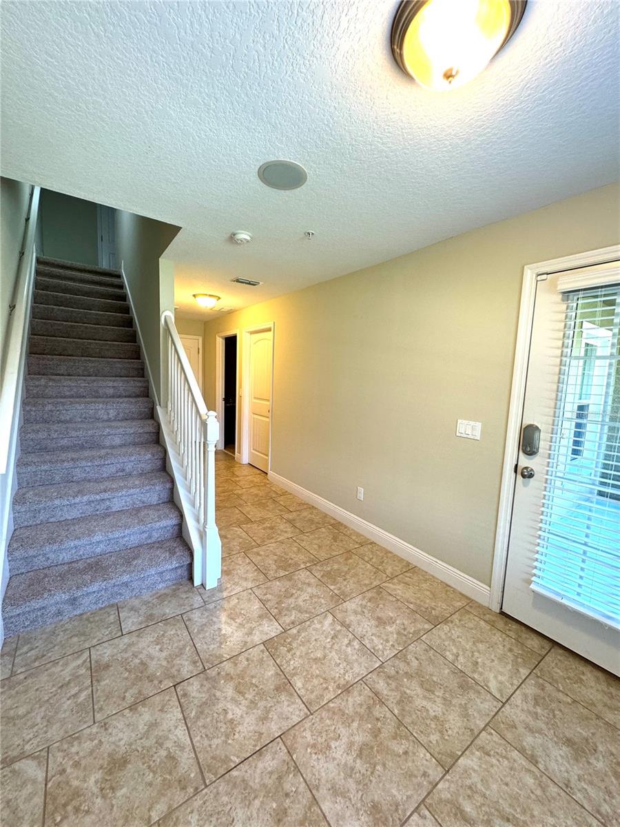 10506 GREEN IVY LANE