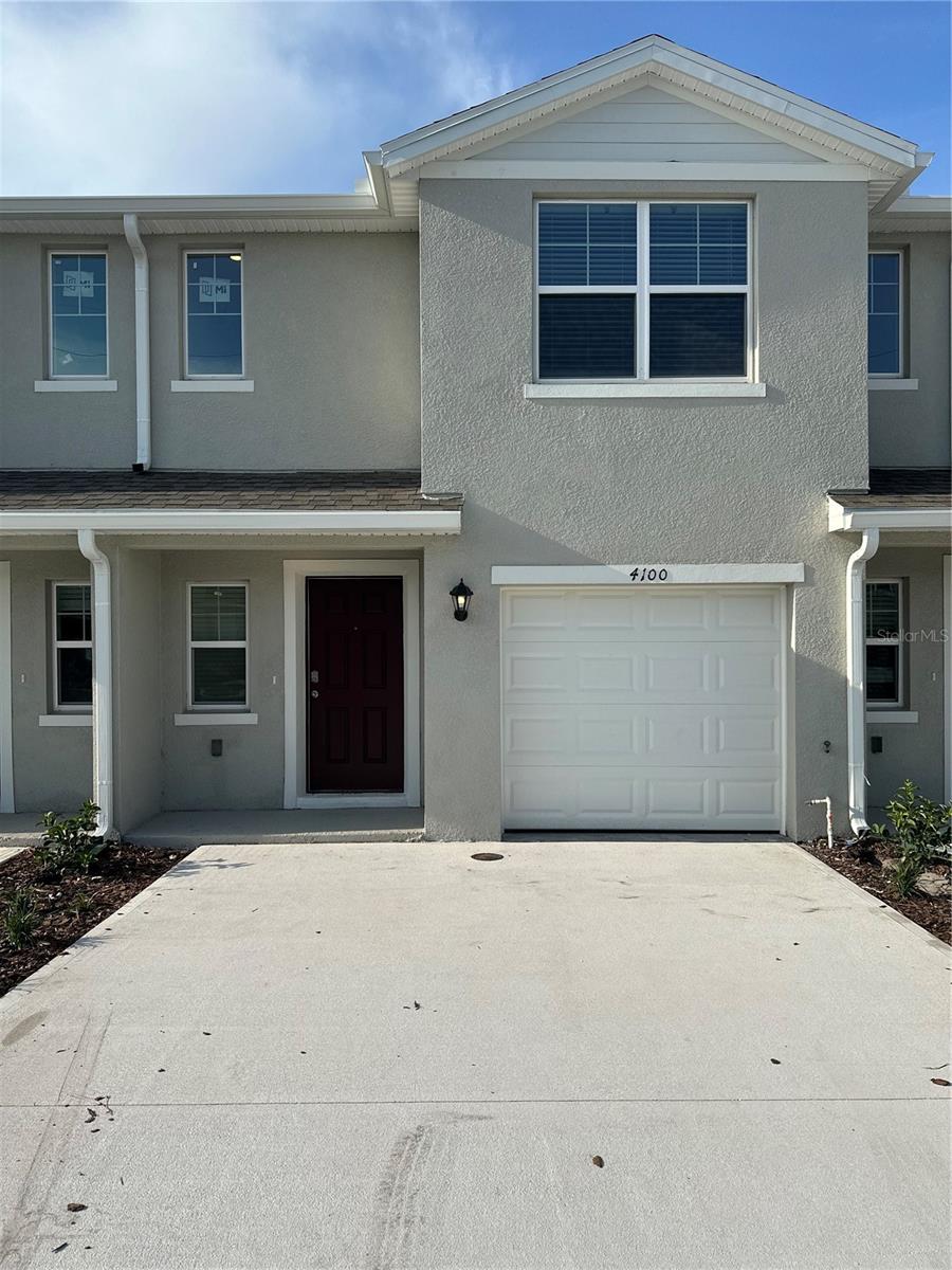 Recent Construction! Newer appliances! Near Lake Nona (7 minutes from 192). Amazing Townhouse for Lease, Ready to move in. This unit is a 2 story: 3 bedrooms, 2.5 baths with 1 car garage attached in the amazing NEW community of Buena Lago. Open concept, all bedrooms are upstairs. Great schools, near shopping and restaurants. Requirements: Income = 2.5x rental fee. Renter is responsible for electricity, cable and water. First month's rent due at signing + Security Deposit. No smoking allowed. No pets allowed. This unit will be available starting 11/1.