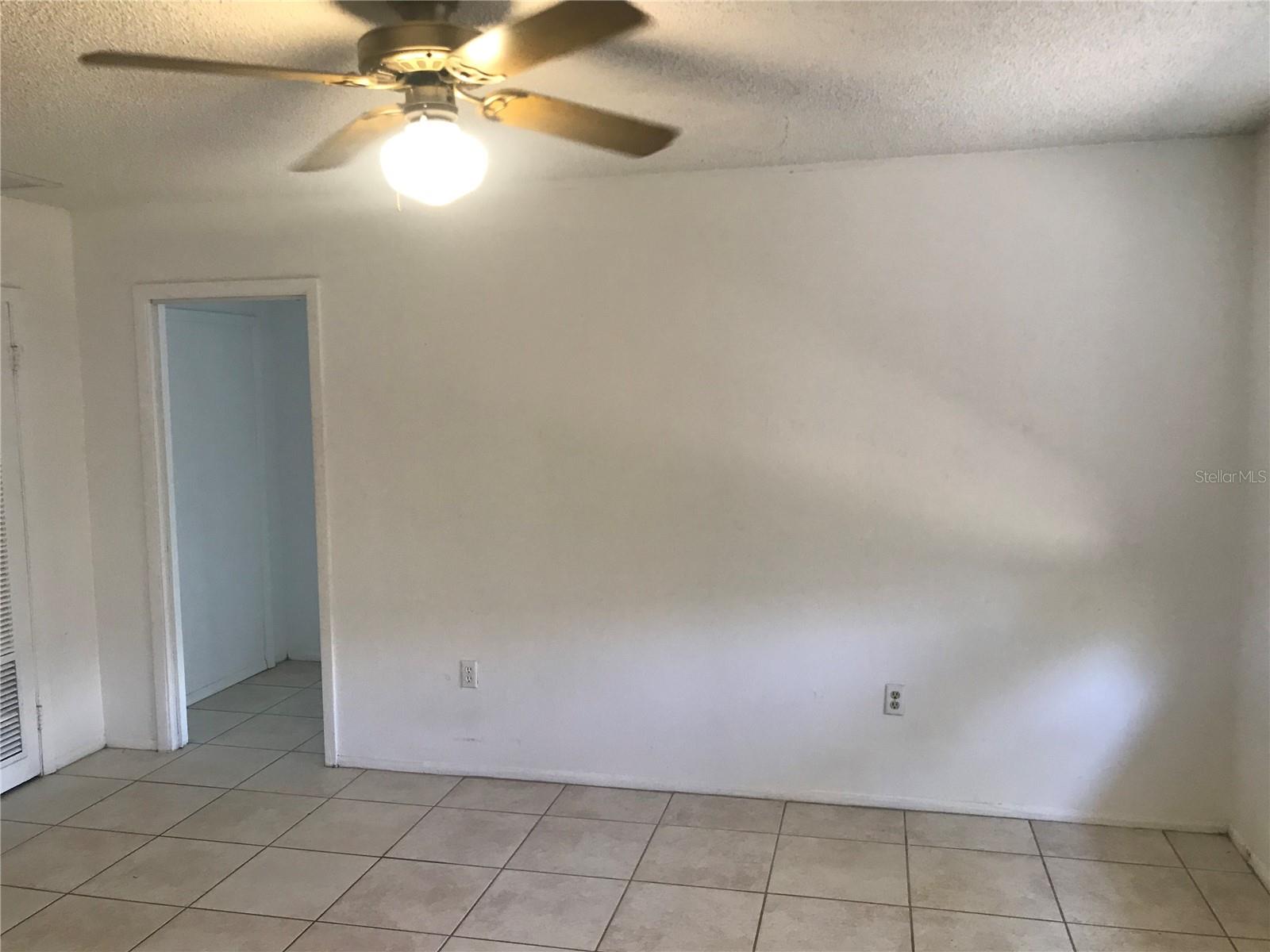 TAMIAMI PARK A RESUB OF - Residential Lease