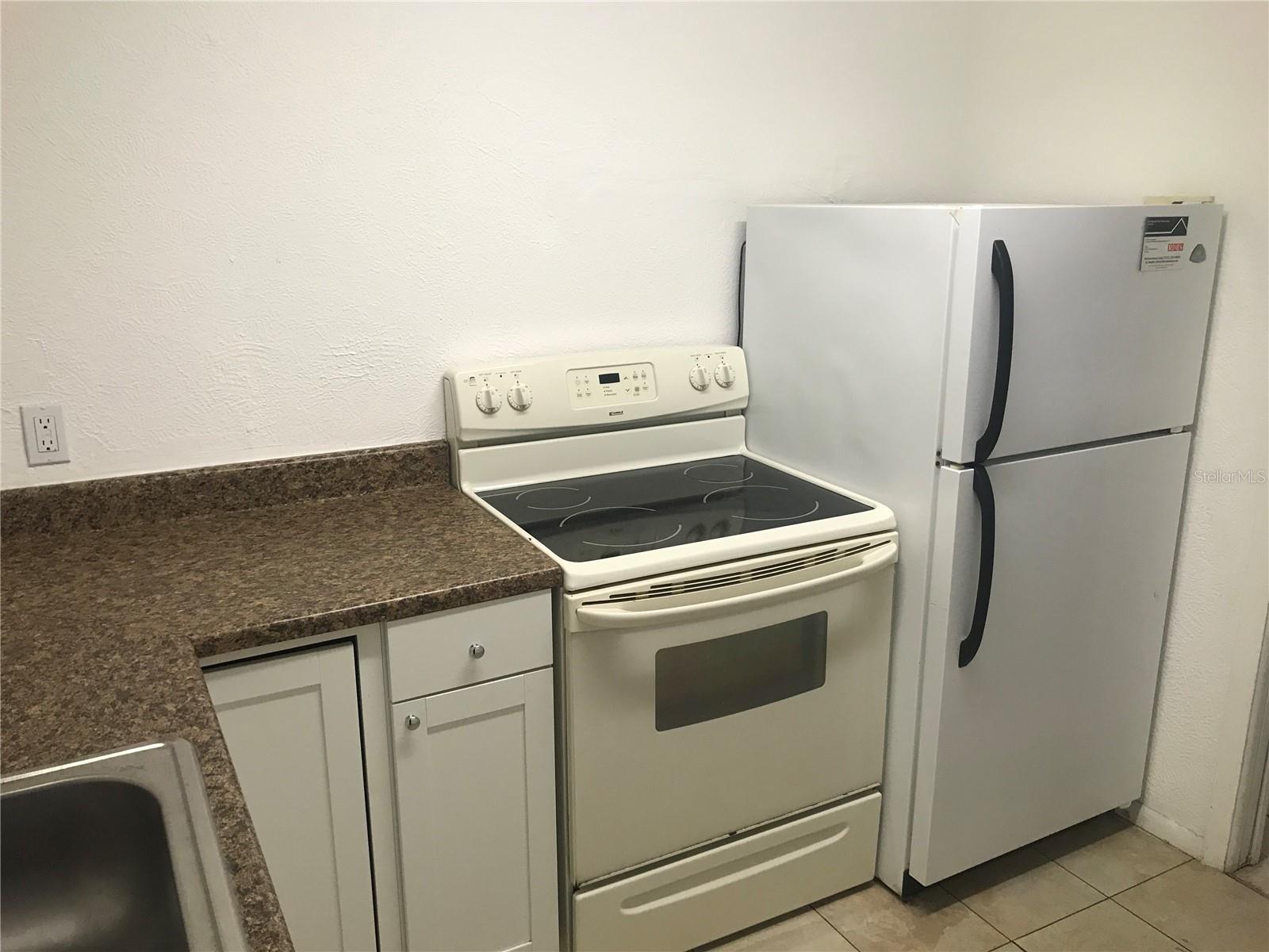 TAMIAMI PARK A RESUB OF - Residential Lease