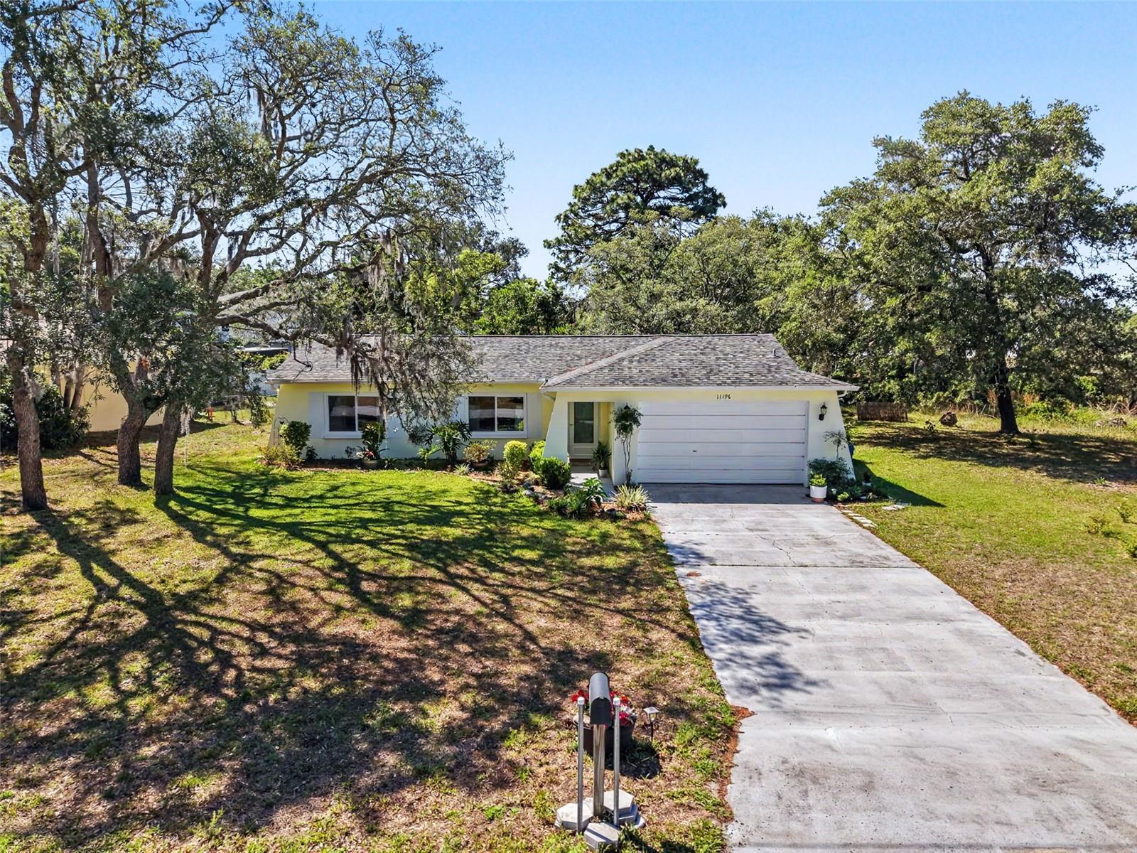 SPRING HILL - Residential