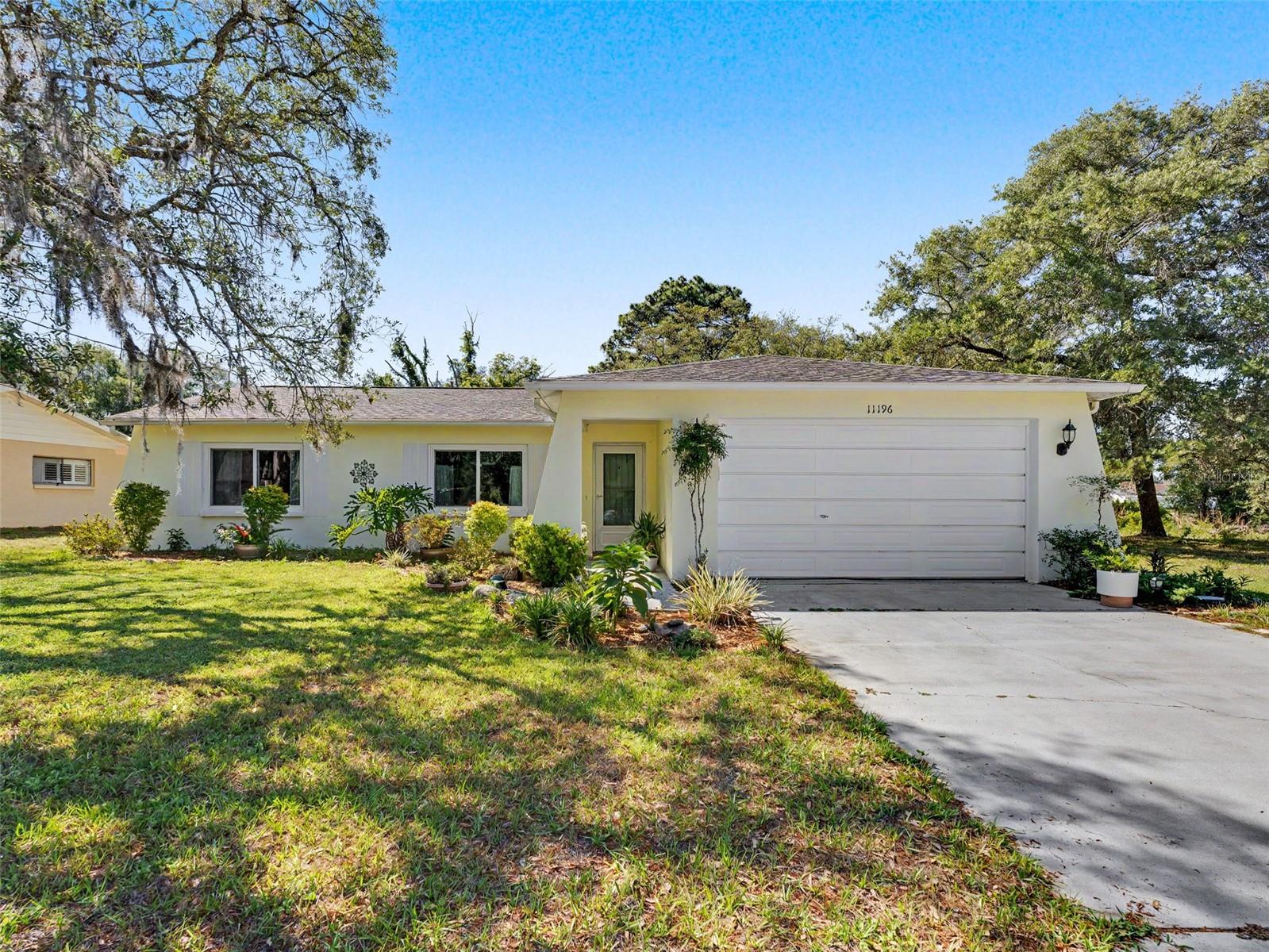 SPRING HILL - Residential