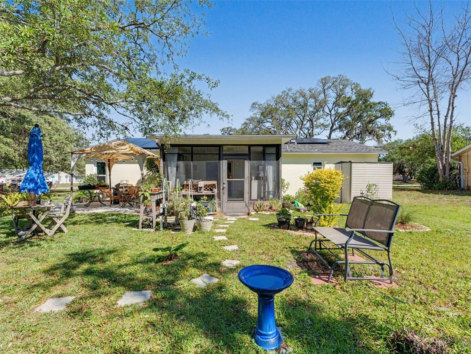 SPRING HILL - Residential