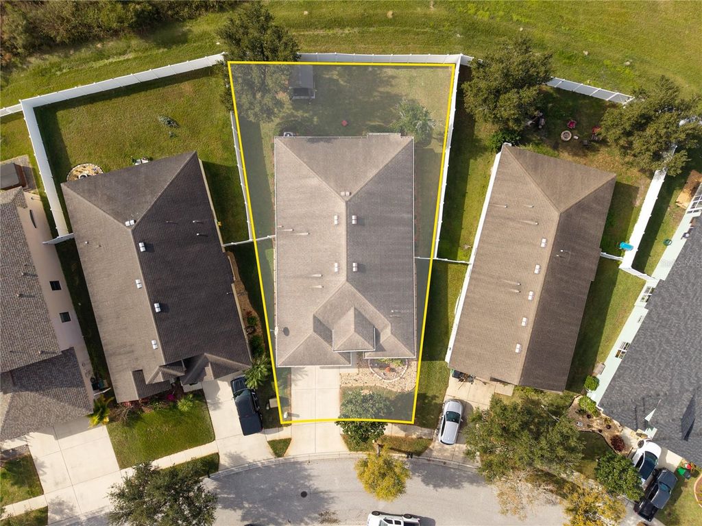 Photo of 6729 Boulder Run Loop, Wesley Chapel, FL 33545 (MLS # TB8466001)