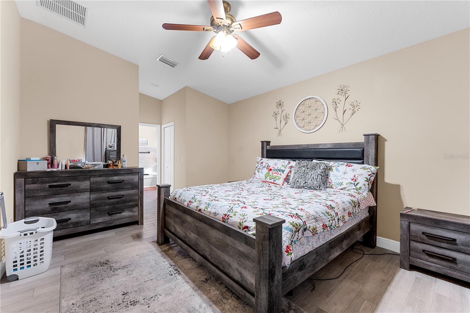 OAK CRK PH 02 - Residential