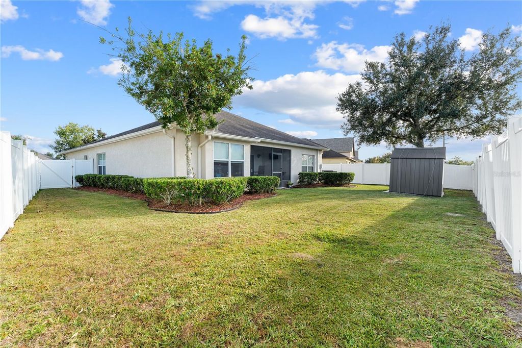 Photo of 6729 Boulder Run Loop, Wesley Chapel, FL 33545 (MLS # TB8466001)