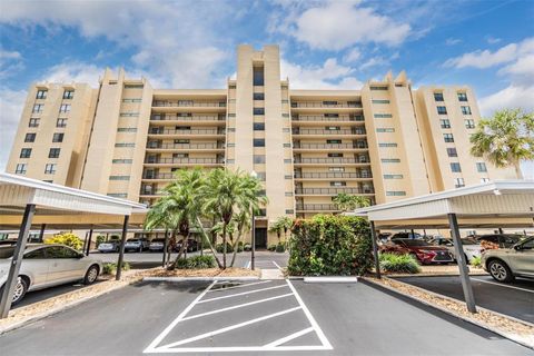 2621 COVE CAY DRIVE 302 CLEARWATER FL 33760