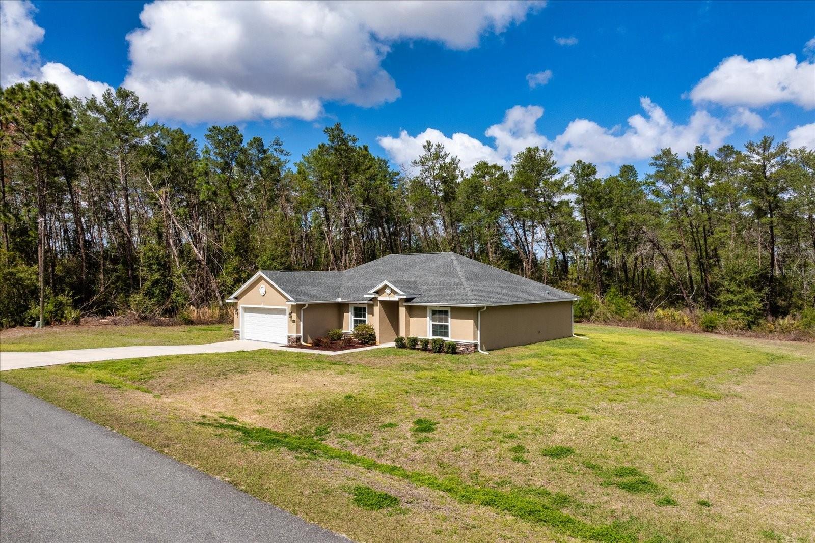 OCALA WATERWAY ESTATE - Residential