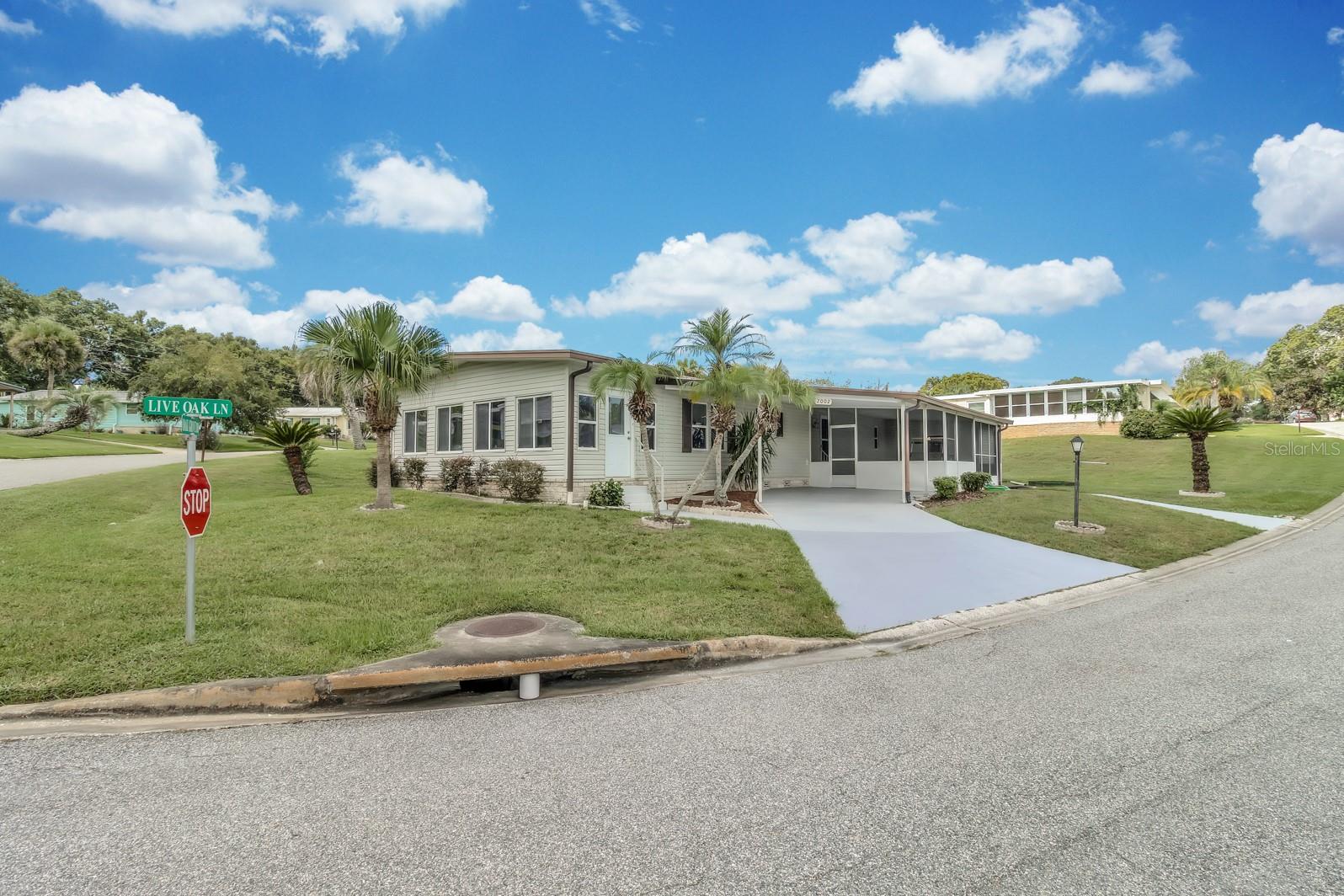 2002 LIVE OAK LANE 14