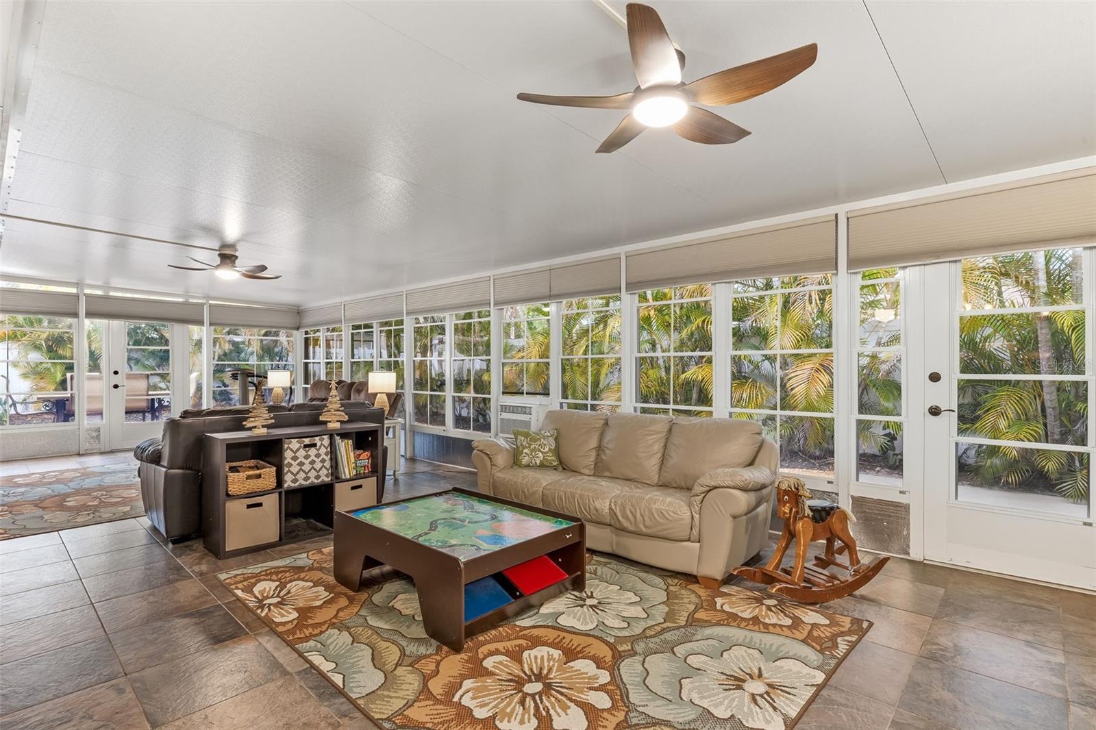 BAHIA VISTA HIGHLANDS - Residential