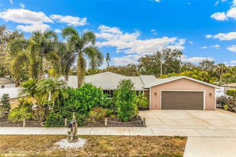 Photo of 1024 Pattison Avenue, Sarasota, FL 34237 (MLS # A4682184)