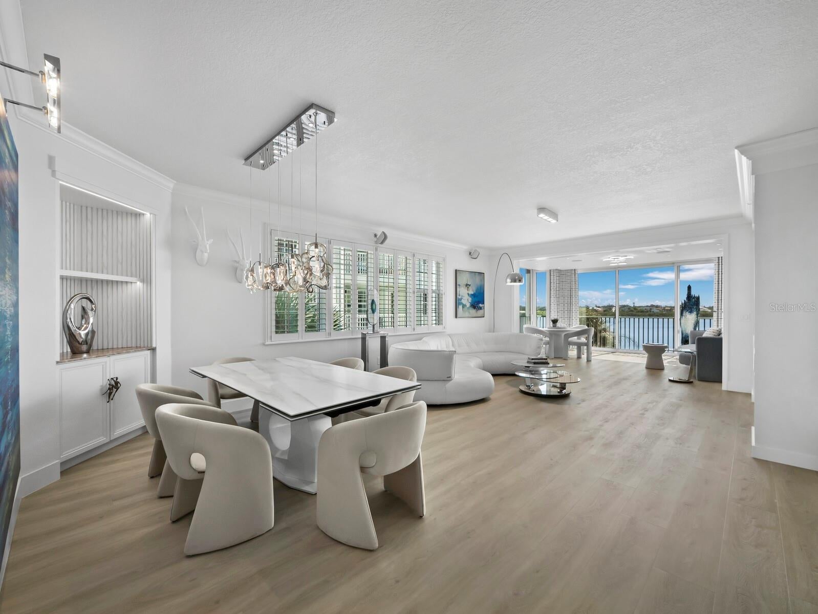 1260 DOLPHIN BAY WAY 301