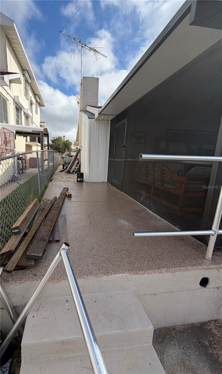 WEST PORT SUB - Residential