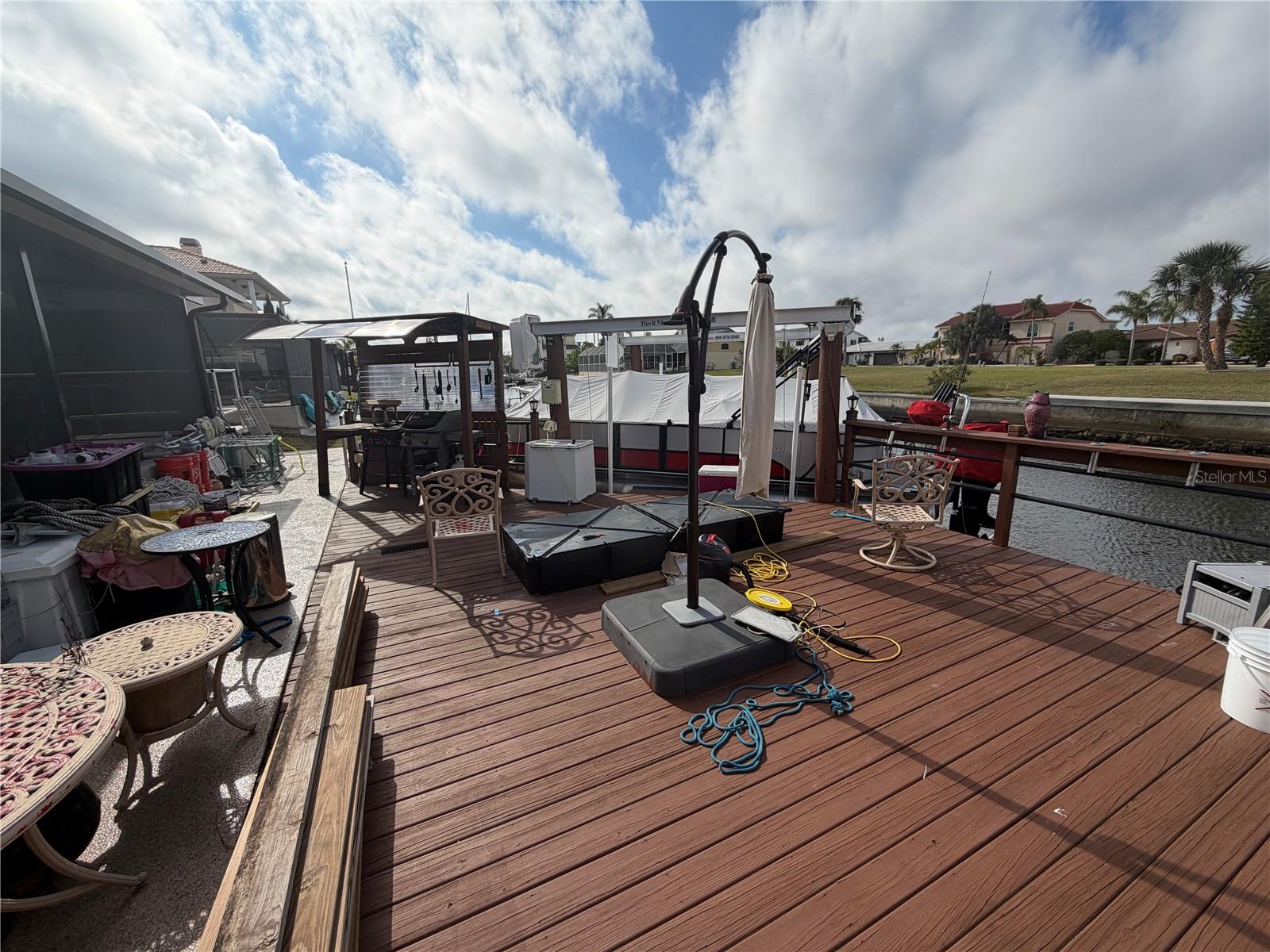 WEST PORT SUB - Residential