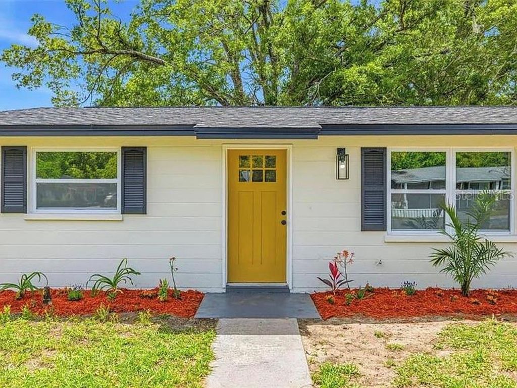 Photo of 39252 Heights Avenue, Zephyrhills, FL 33542 (MLS # TB8502619)